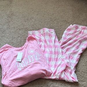 NWT Maternity/ Nursing PJ Set - XXL